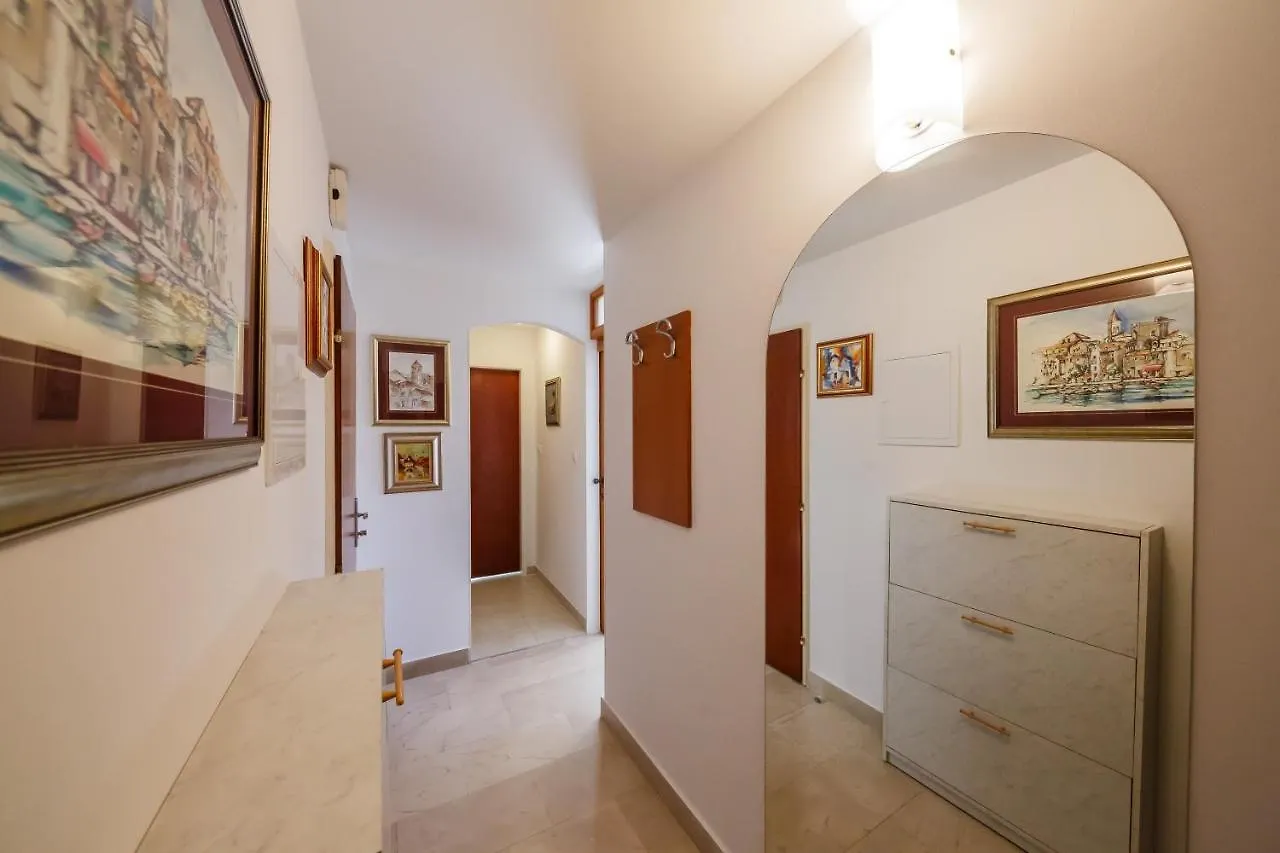 Apartment Jelena Split